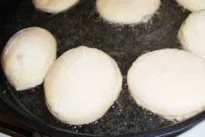 Gogosi pufoase