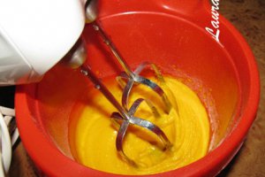 Crema CUSTARD (Crema de vanilie)