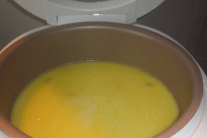 Ciorbă de pui dreasă cu smântână