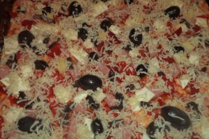 Pizza cu seminte de in