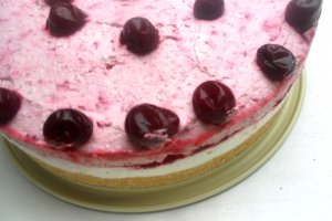 Cheesecake cu visine