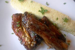Piept de porc caramelizat la cuptor