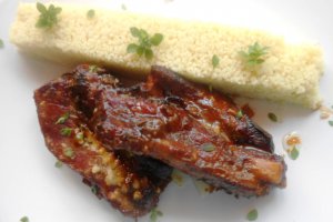 Piept de porc caramelizat la cuptor