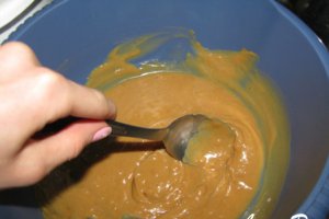 Inghetata de sirop de artar cu bucati crocante de caramele