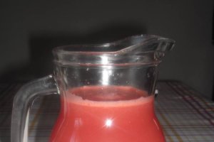 Limonada cu pepene rosu