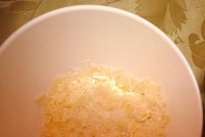 Sufleu de ciocolata alba
