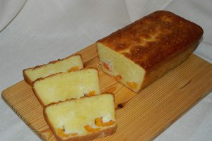 Chec cu branza si caise