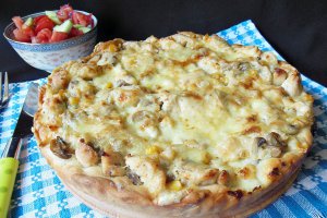 Tarta cu piept de pui, ciuperci si porumb