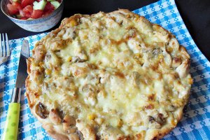 Tarta cu piept de pui, ciuperci si porumb