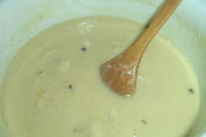 Cartofi la cuptor cu sos de branzeturi