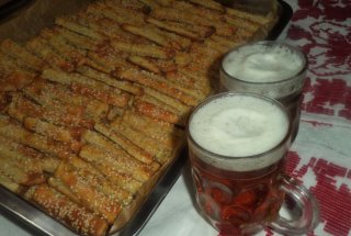 Saratele cu branza  feta si unt