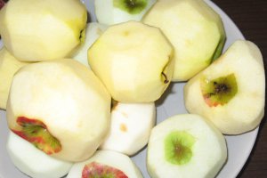 Prajitura cu mere (cu foaie turnata)