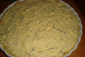 Tarta cu piept de pui si branza