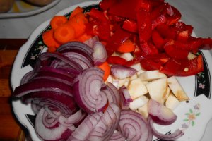 Cotlet de porc cu legume la cuptor