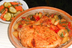 Cotlet de porc cu legume la cuptor