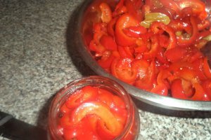 Gogosari in sos tomat