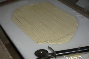 Trandafiri pufosi cu ciocolata si migdale