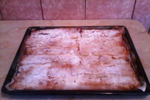 Strudel cu mere si scortisoara