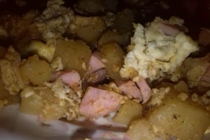 Cartofi la cuptor cu piept de pui