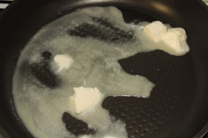 Pui cu sos de gorgonzola