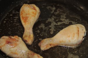 Pui cu sos de gorgonzola