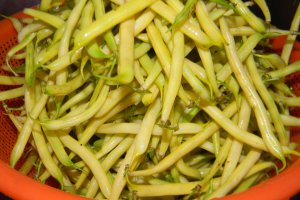 Salata de fasole cu chorizo
