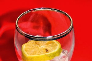 Tinto de verano ( Vin rosu, de vara)