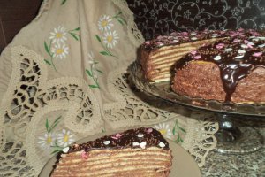 Tort din foi cu miere