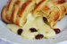 Camembert in foietaj cu merisoare si fistic-1