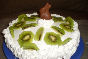 Tort cu mascarpone si kiwi