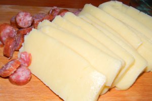 Escalop voievodal cu  pui