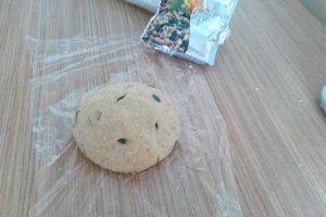 Biscuiti sarati cu fulgi de ovaz si seminte