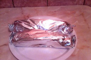 Rulada din pulpa de porc cu carnat de casa si friptura