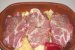 Ceafa de porc cu legume in vasul roman-0