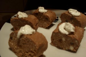 ,,Trufe'' cu branza dulce si stafide