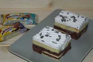 Desert prajitura cu eugenii