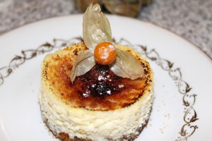 Cheesecake de vanilie sub forma de créme brûlée