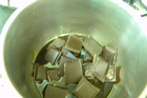 Prajitura din ciocolata si capsuni