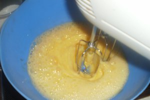 Cornuri cu dulceata din coaja de portocale