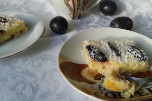 Prajitura cu gris si prune