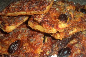 Pizza rapida pe aluat foietaj