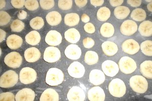 Prajitura rasturnata cu banane