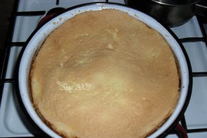 Tort cu mere si crema de zahar ars