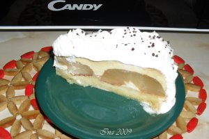 Tort cu mere si crema de zahar ars