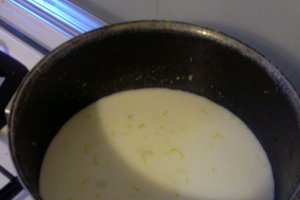 Budinca cu griș si prune