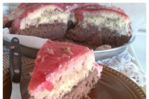 Tort de ciocolata