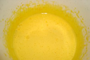 Budinca de paste si bezea