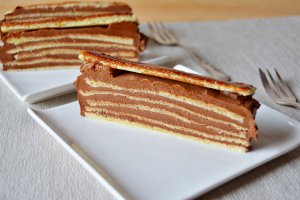 Desert prajitura Dobos un deliciu pe gustul tuturor