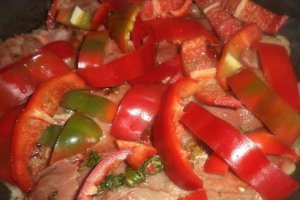 Friptura marinata in sos picant