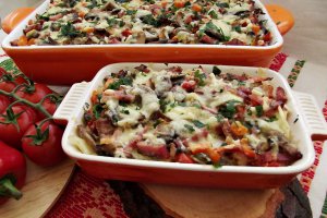 Budinca de paste cu carne si ciuperci